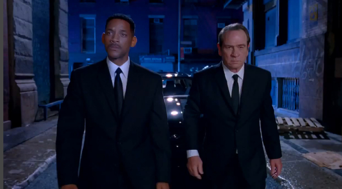 Men-in-Black-III-04.jpg