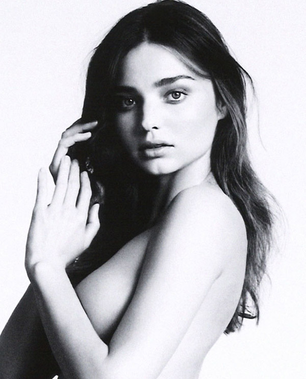 mirandakerrnudeindustrie1.jpg