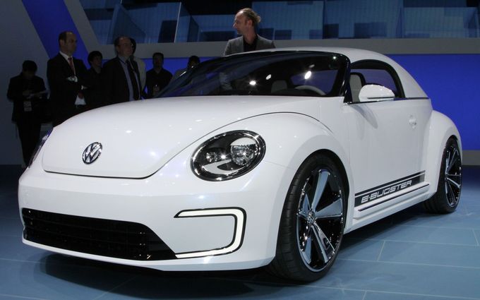 Volkswagen-E-Bugster-Concept-front-three-quarters.JPG.jpg