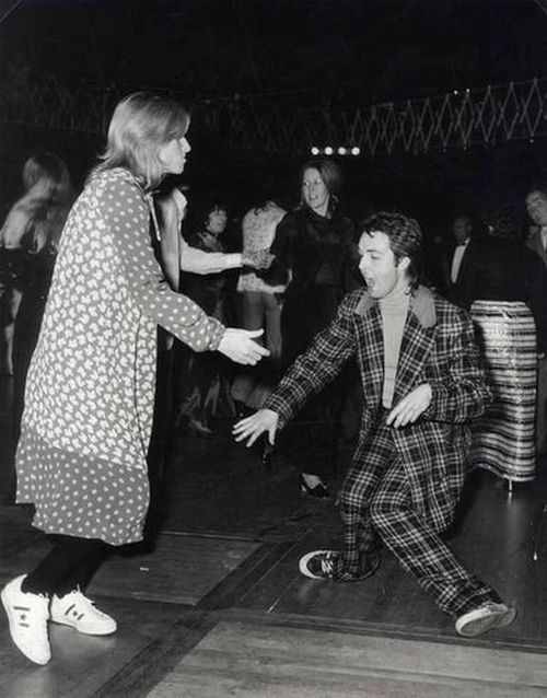 Paul McCartney is dancing.jpg