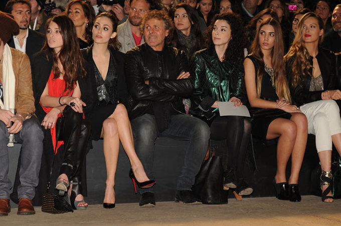 TRV_4066_Chelsea-Tyler_Emmy-Rossum_Renzo-Rosso_St.-Vincent_Amber-Le-Bon_Petra-Nemcova.jpg