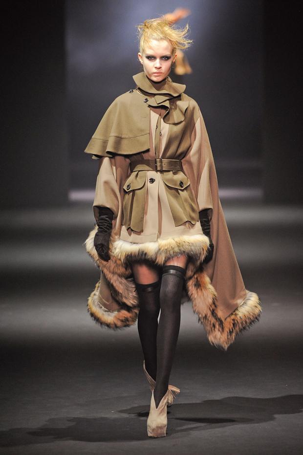 john-galliano-autumn-fall-winter-2012-pfw14.jpg