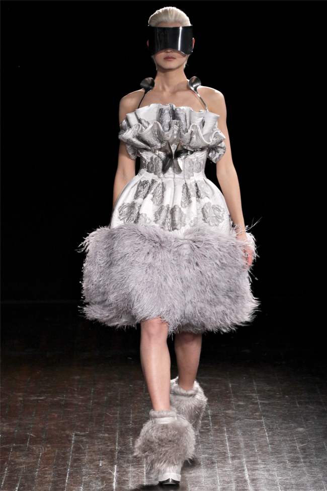 alexander_mcqueen24.jpg