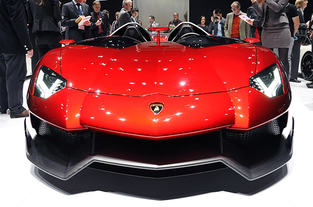 060312_lamborghini_aventador_j_4.jpg