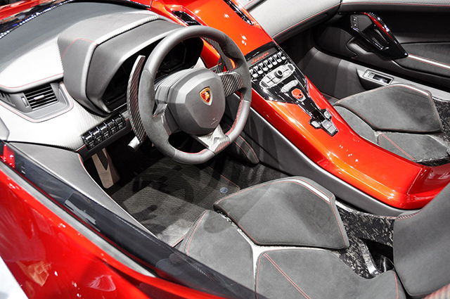 060312_lamborghini_aventador_j_7.jpg