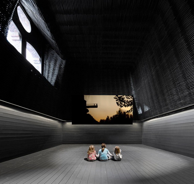 matadero-madrid-Churtichaga-1-600x591_.jpg