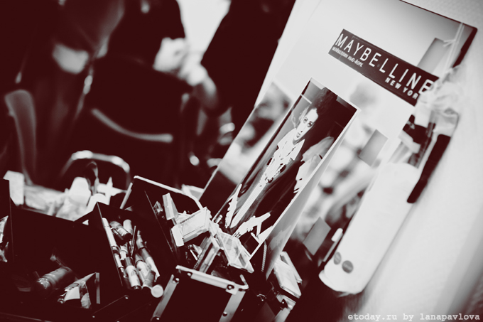 20120321-backstage-43.jpg