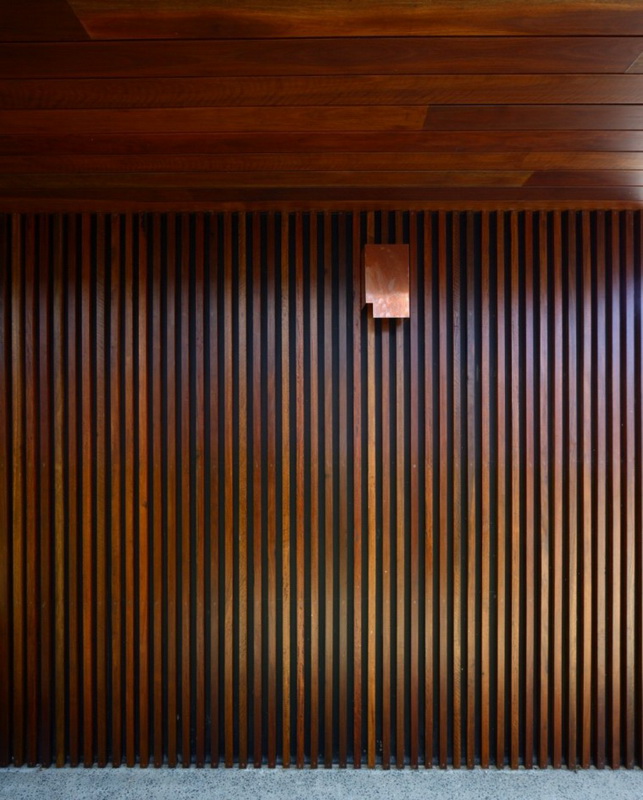 the-gibbon-street-house-by-shaun-lockyer-architects-18.jpg