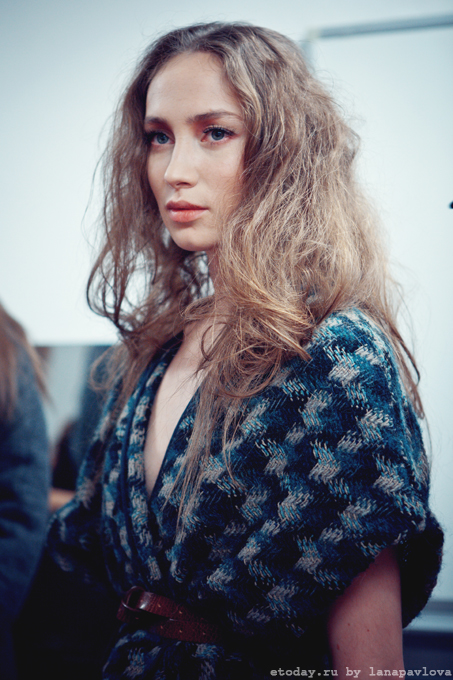 DashaGauzer-backstage-13.jpg