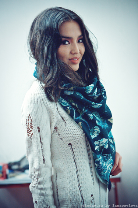 DashaGauzer-backstage-15.jpg