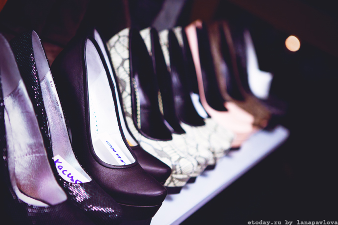 DashaGauzer-backstage-6.jpg