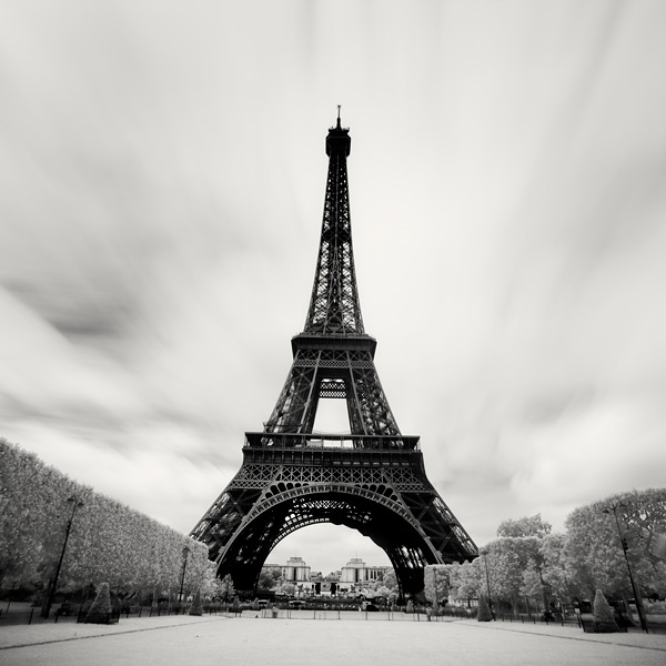 martin_stavars-_megalopolis_paris06.jpg