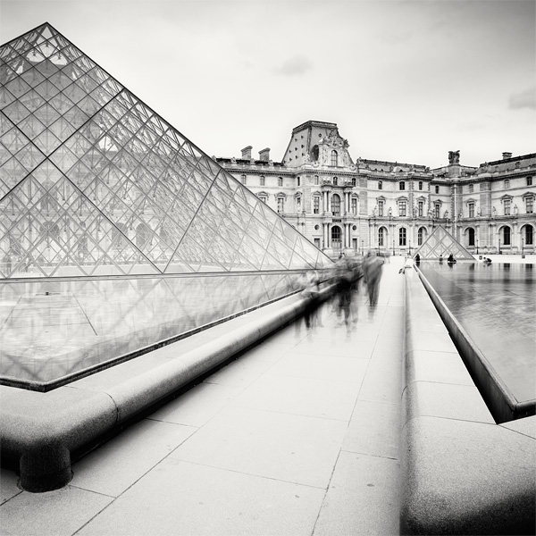 martin_stavars-_megalopolis_paris09.jpg