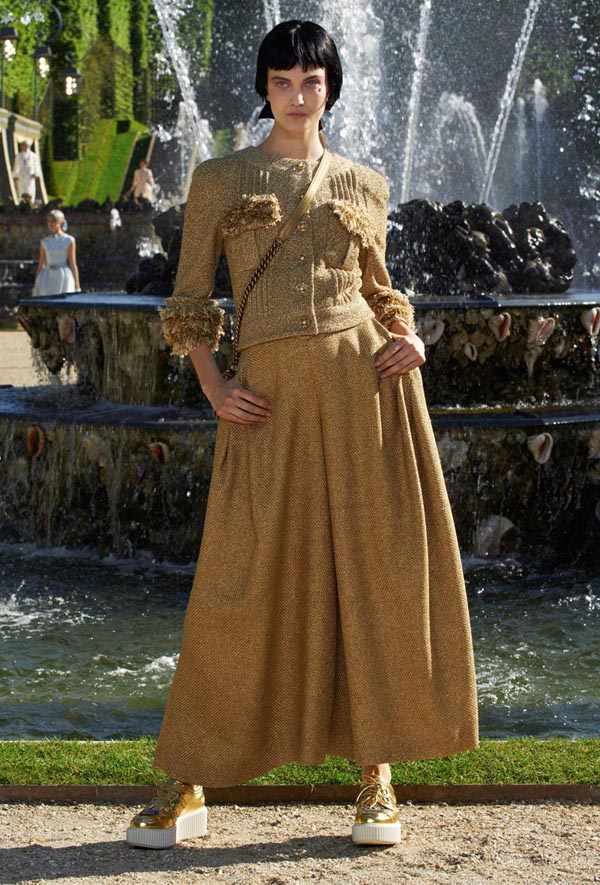 chanel-resort30.jpg