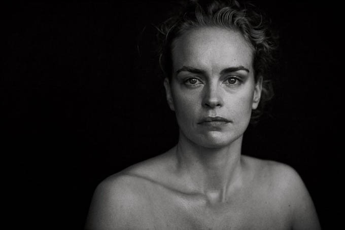 njaauermanntonigarrnorsvoguegermanyjune2012nsfw3.jpg