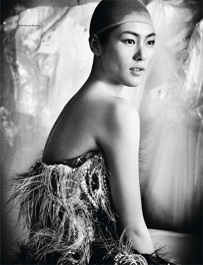 liu-wen-gan-harpers-bazaar-singapore-06.jpg
