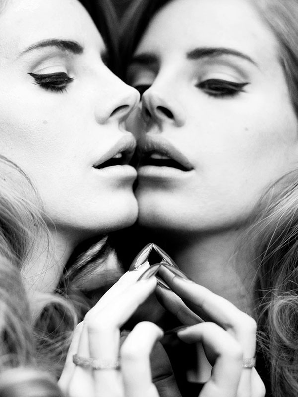 lana-del-rey-zoo-summer-2012-02.jpg