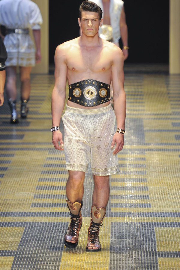 versace-spring-summer-2013-006.jpg