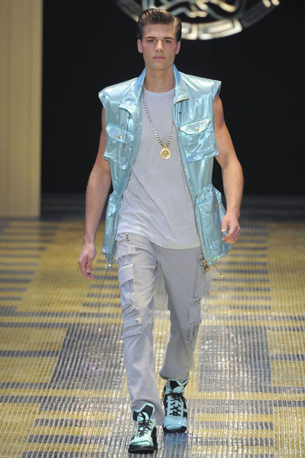 versace-spring-summer-2013-018.jpg