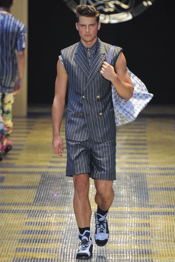 versace-spring-summer-2013-024.jpg
