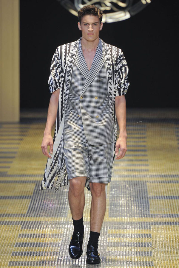versace-spring-summer-2013-029.jpg