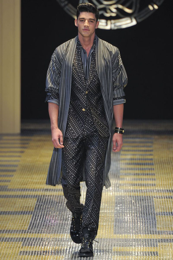 versace-spring-summer-2013-030.jpg