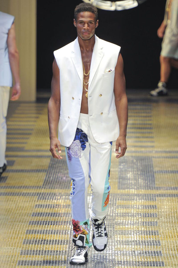 versace-spring-summer-2013-038.jpg