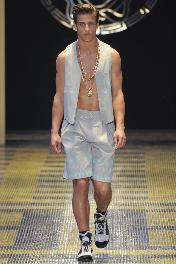 versace-spring-summer-2013-039.jpg