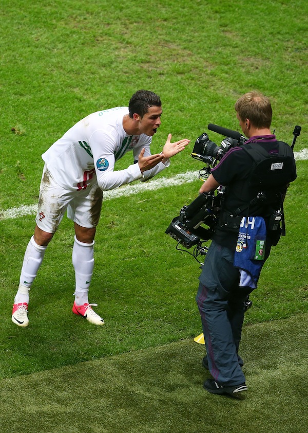 Portugal Czech Cristiano Ronaldo 2.jpg