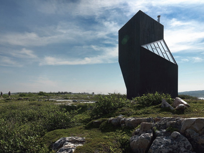 Tower Studio на острове Фого