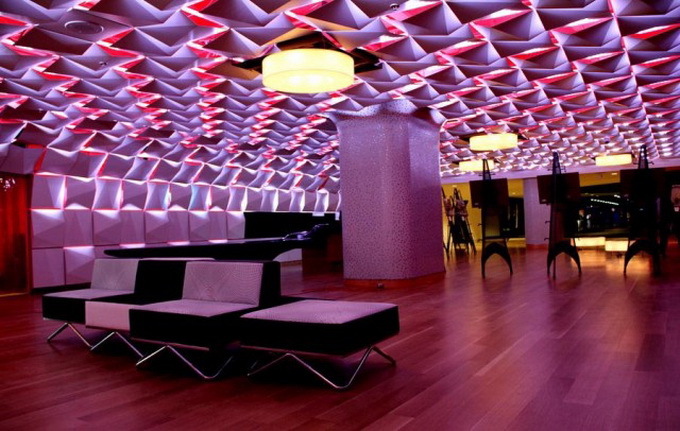 Salon-Urbain-Lounge1-640x1097.jpg