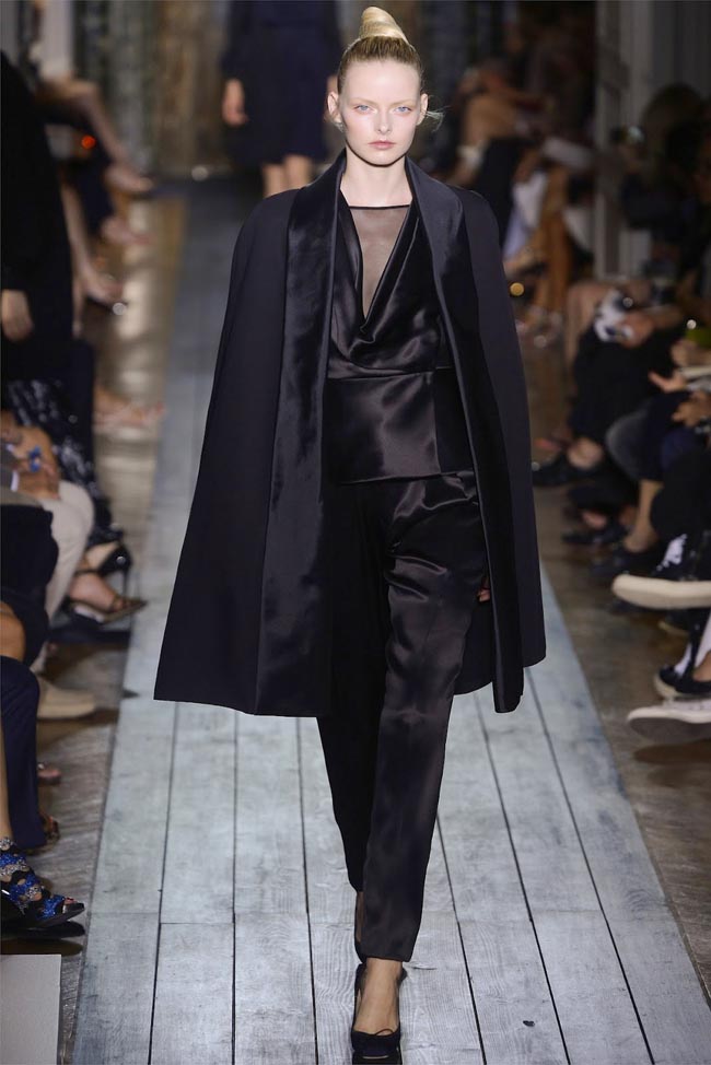 Paris Haute Couture: Valentino Fall 2012 Couture