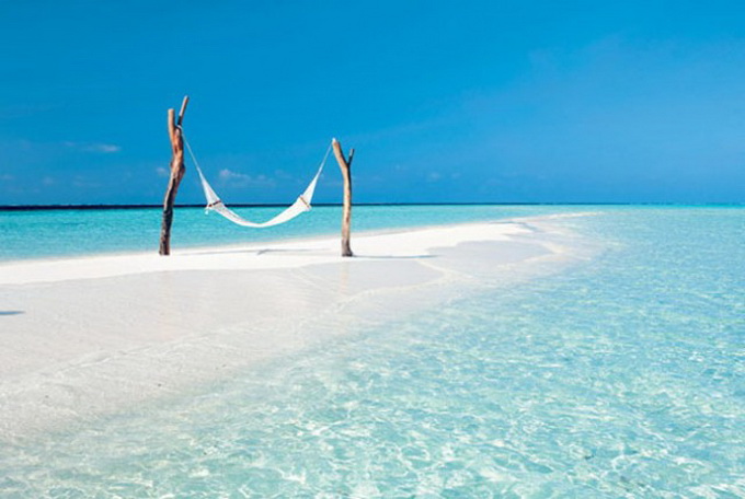 Idyllic-Hotel-Maldives-640x427.jpg