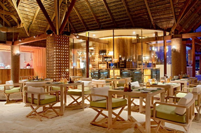 Idyllic-Hotel-Maldives-640x439.jpg