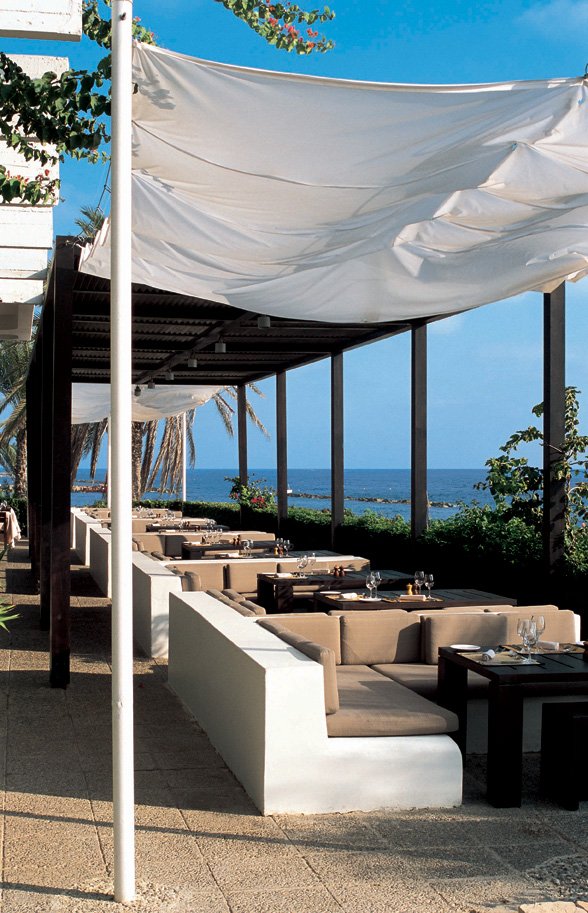 almyra-hotel-thanos-michaelides08.jpg