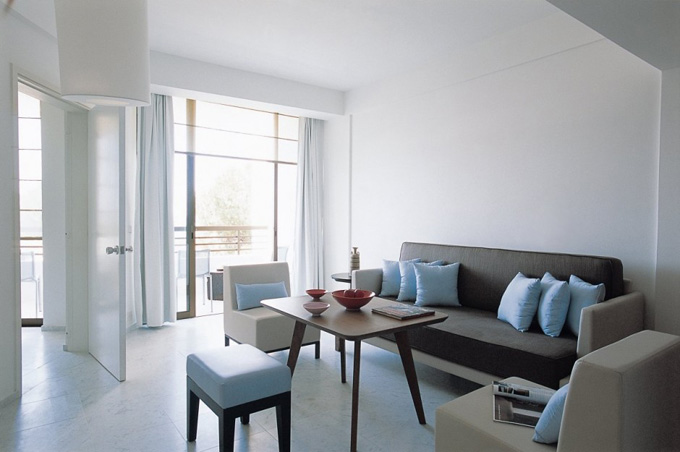 almyra-hotel-thanos-michaelides17.jpg