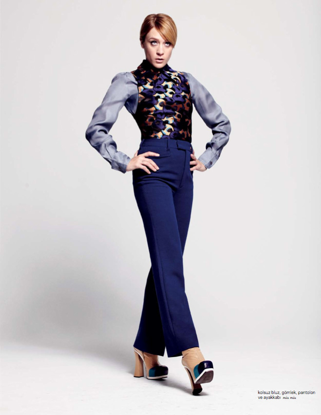 chloe-sevigny-xoxo-september-2012-04.jpg