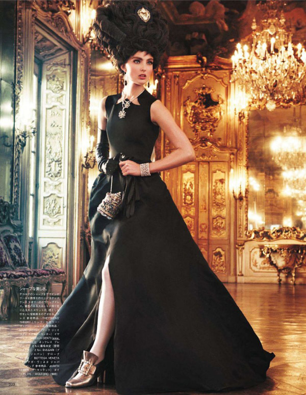Мария Антуанетта в Vogue Japan