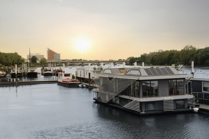 floatinghouse01-640x436.jpg