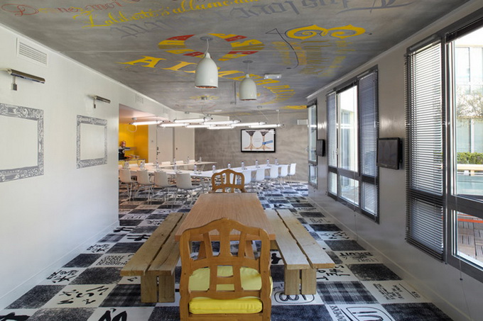 MAMA-shelter-hotel-by-Philippe-Starck-Marseille-9.jpg