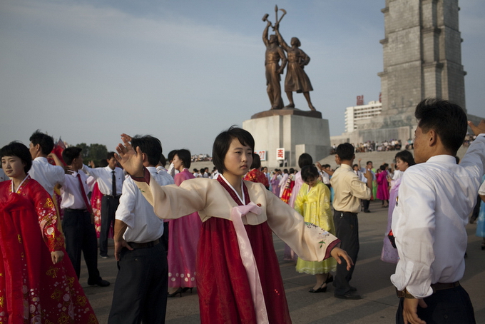 AdamKeanNorthKorea07.jpg