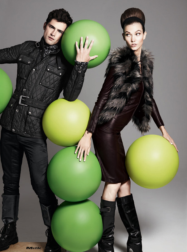 Karlie Kloss-Sean-Opry-Neiman-Marcus-02.jpg-