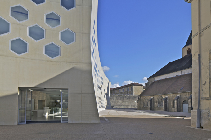 mediatheque-besset-lyon-03.jpg