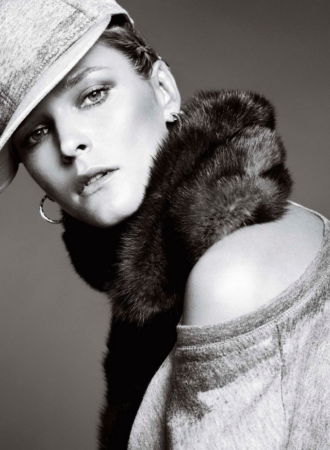 CARMENKASSNICOHARPER'SBAZAARSPAIN02.jpg