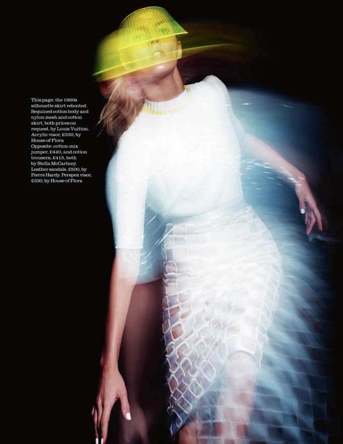 anja-rubik-elle-uk-12.jpg