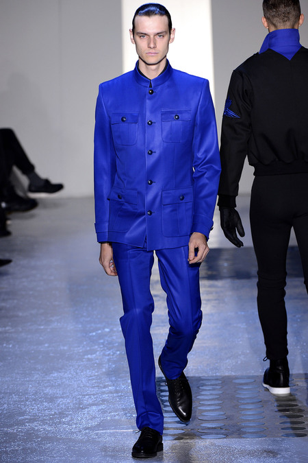 _VIE6578_450x675.jpg