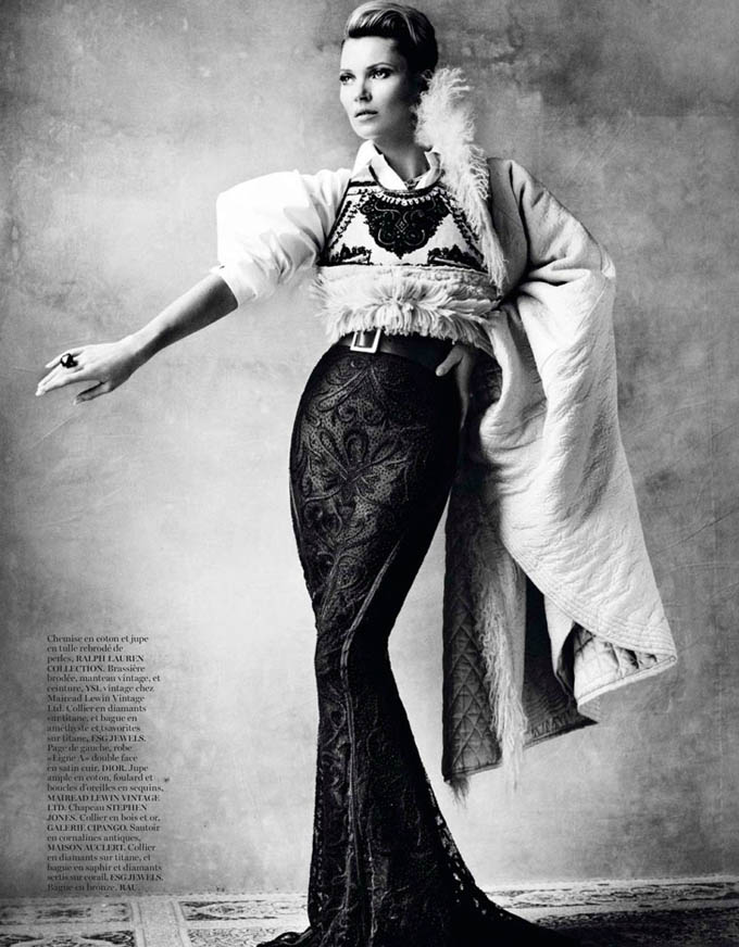 Kate-Moss-Mario-Testino-Vogue-Paris-03.jpg