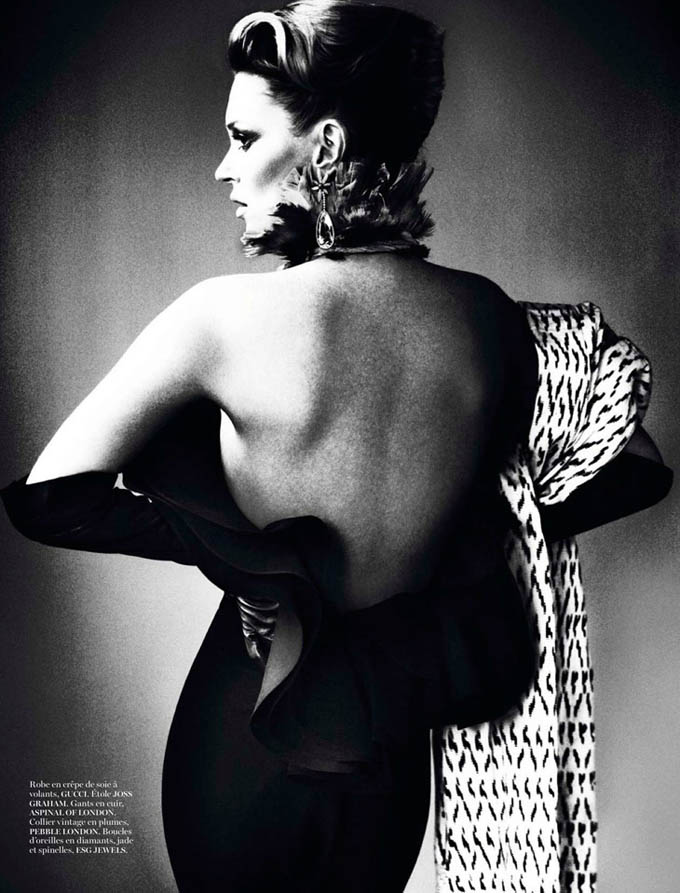 Kate-Moss-Mario-Testino-Vogue-Paris-11.jpg