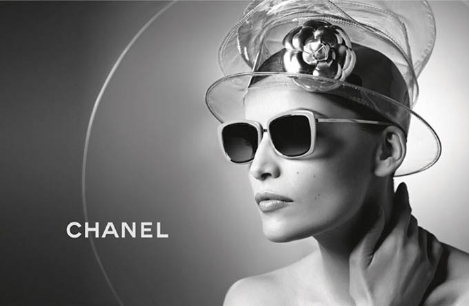 Laetitia-Casta-Karl-Lagerfeld-Chanel-Eyewear-05.jpg