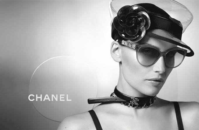 Laetitia-Casta-Karl-Lagerfeld-Chanel-Eyewear-07.jpg